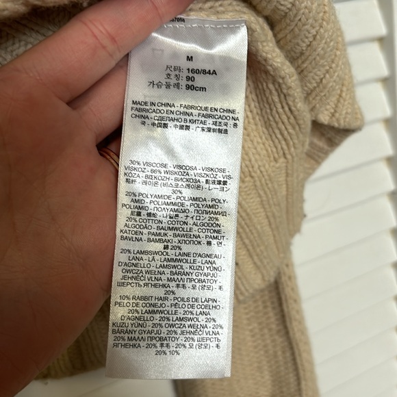 Levi’s knit sweater - Picture 5 of 5